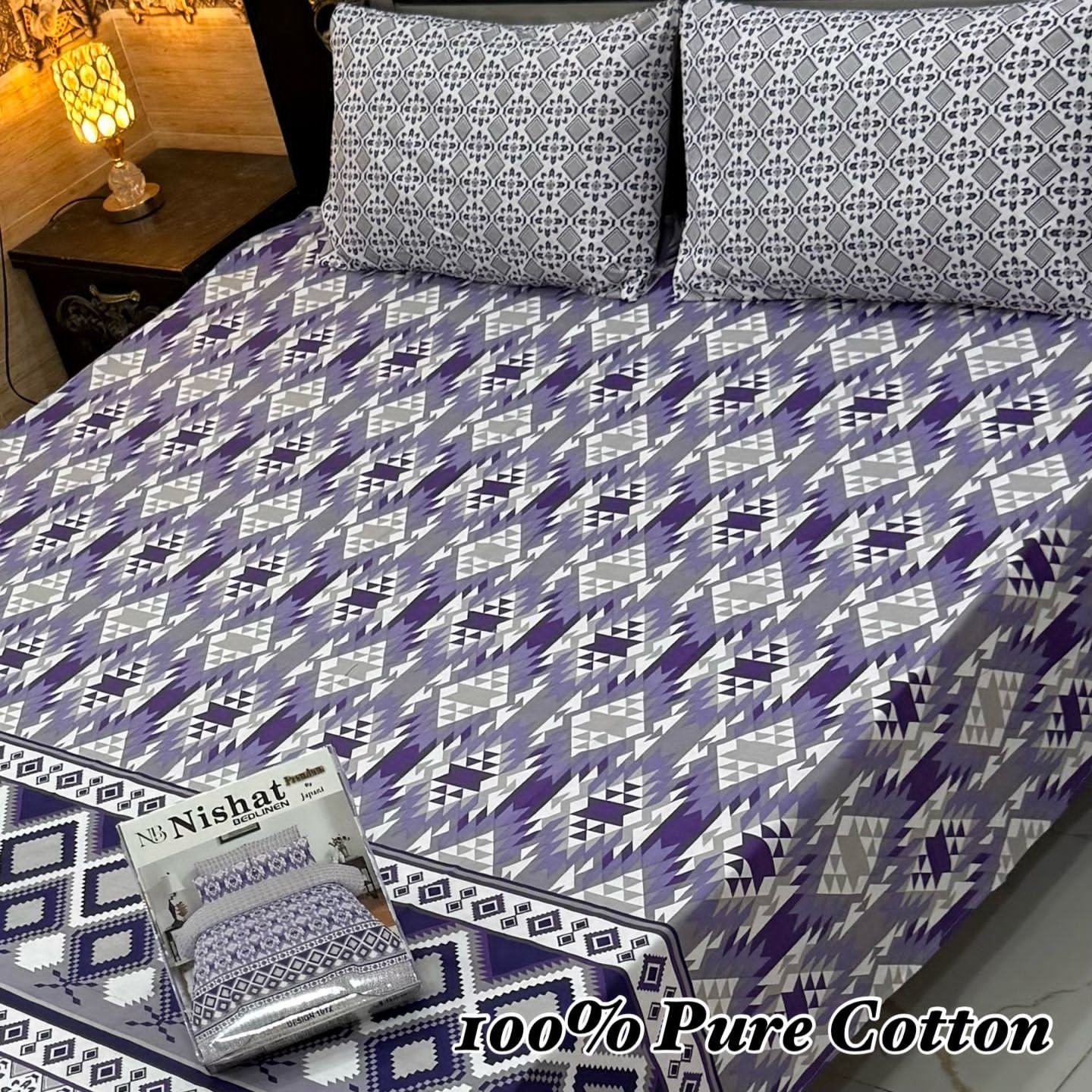 Elevate Your Bedroom: Stylish Geometric Pattern Double Bedsheet